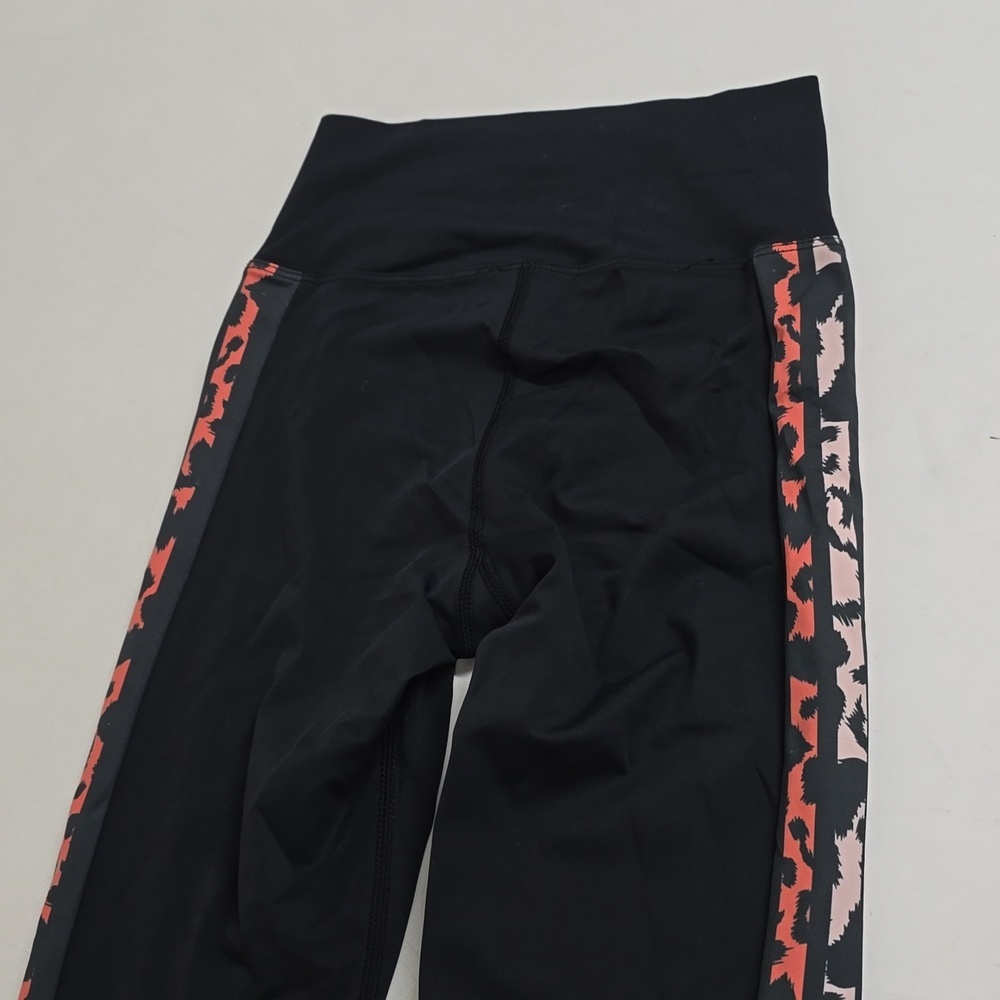 Beach RiotJade Legging Multi Leopard - Picture 9 of 11